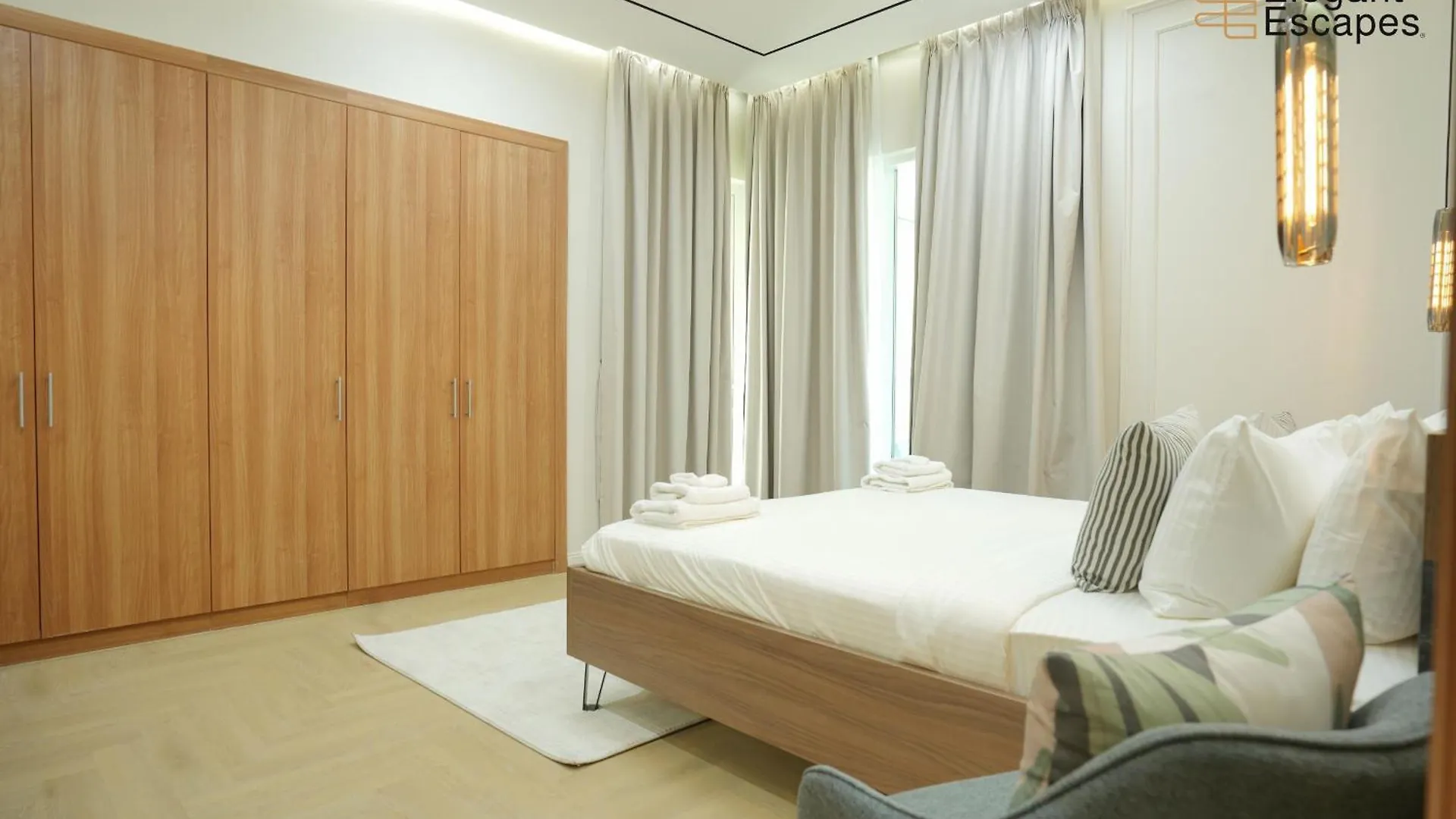 두바이 Stylish 1B In Heart Of Marina Near Attractions 아파트